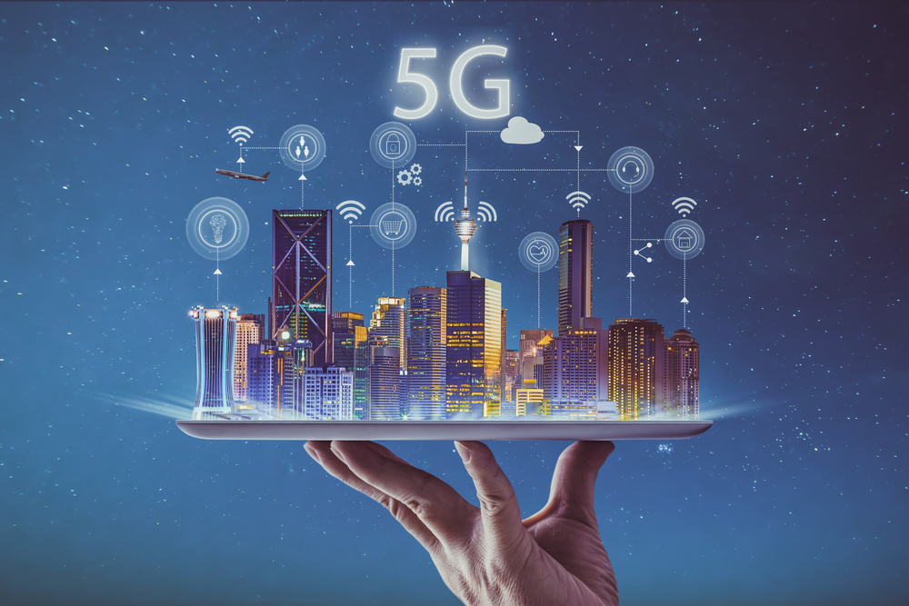 Blog article thumbnail for How 5G Technology Enhances Business Operations